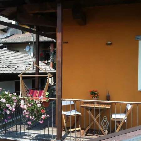 Il Castello Maggiore Con Terrazza Bed & Breakfast 3*