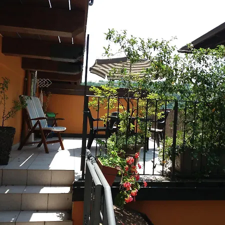 Il Castello Maggiore Con Terrazza Bed & Breakfast Cossogno