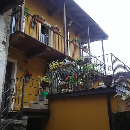 Il Castello Maggiore Con Terrazza Panzió 3*