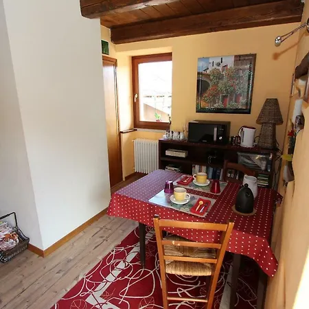 Il Castello Maggiore Con Terrazza Bed & Breakfast 3*