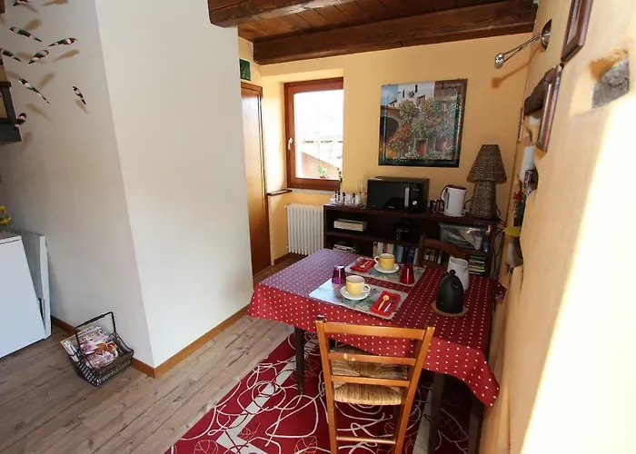 Il Castello Maggiore Con Terrazza Bed & Breakfast 3*